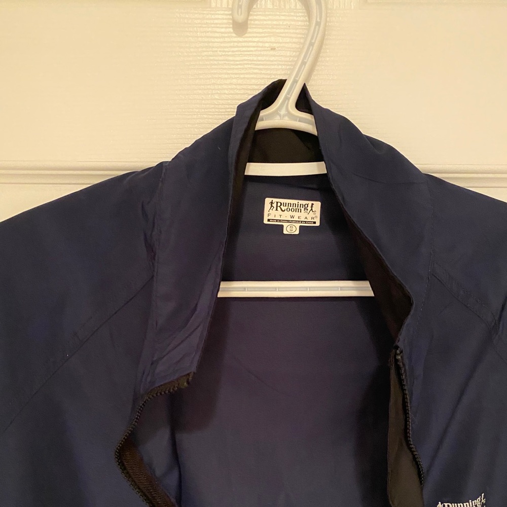 Running Room Jacket - Picture 3 of 3